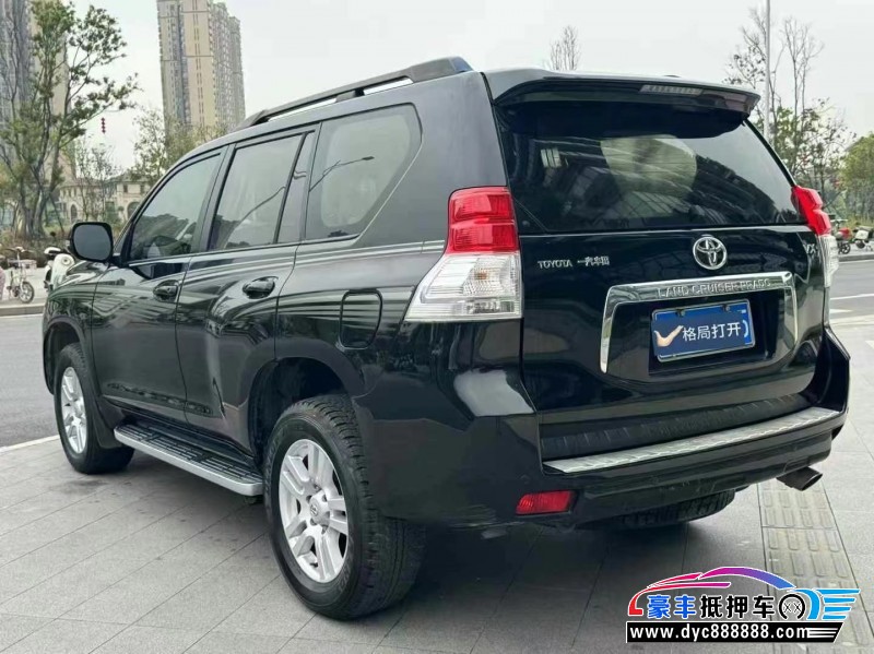 13年丰田普拉多（霸道）轿车抵押车出售