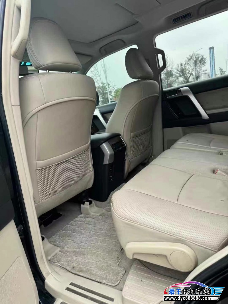 13年丰田普拉多（霸道）轿车抵押车出售