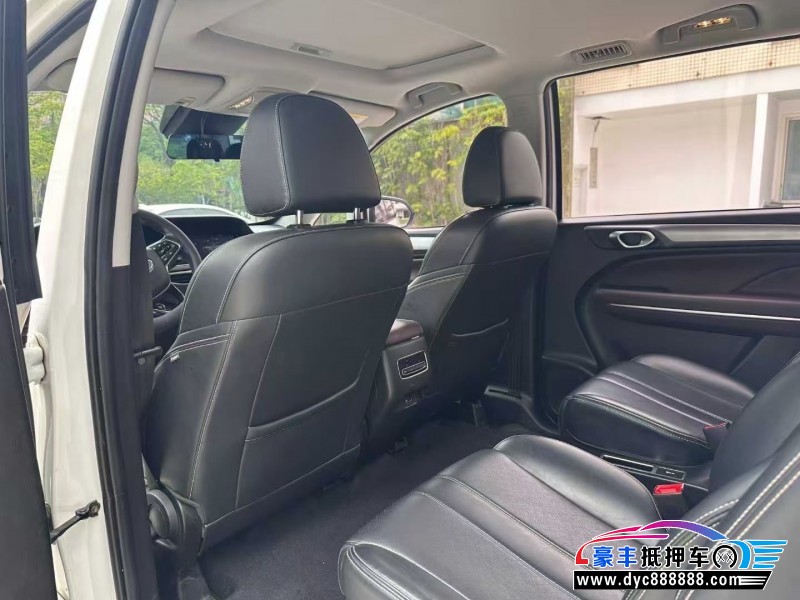 21年传祺m6轿车抵押车出售