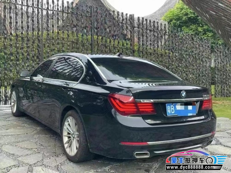 15年宝马7系轿车抵押车出售