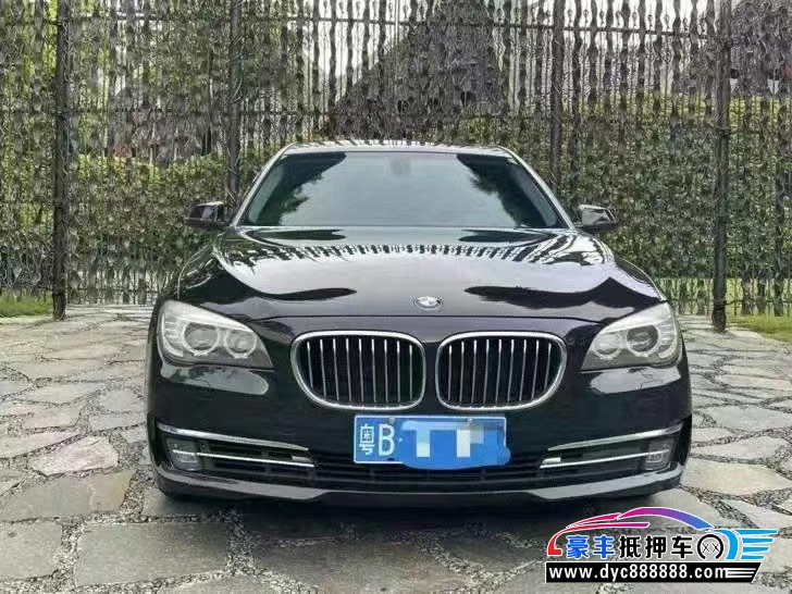15年宝马7系轿车抵押车出售
