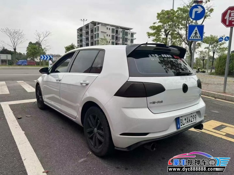 19年大众高尔夫轿车抵押车出售