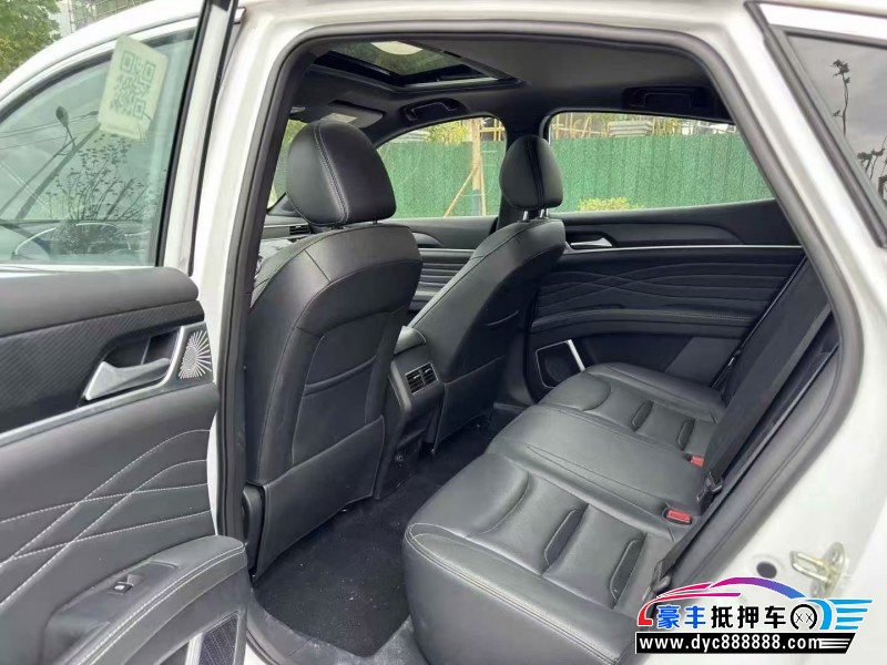 23年东风风光ix5轿车抵押车出售