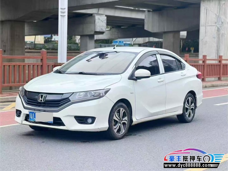 18年本田哥瑞轿车抵押车出售