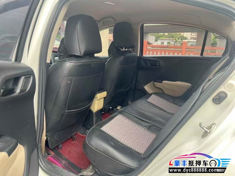 18年本田哥瑞轿车抵押车出售