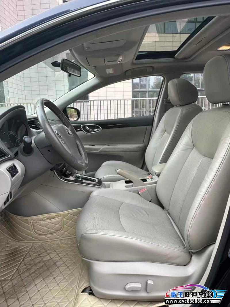 14年日产轩逸轿车抵押车出售