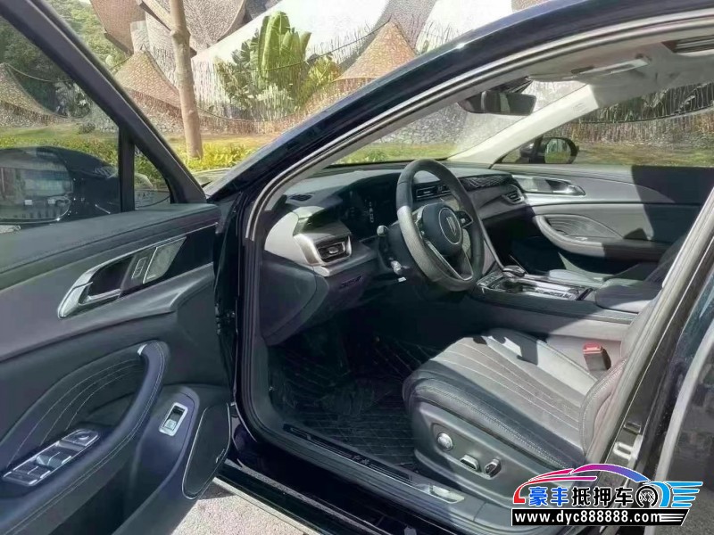 24年红旗H5轿车抵押车出售