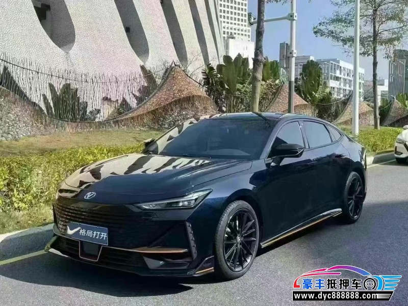 23年长安长安UNI轿车抵押车出售