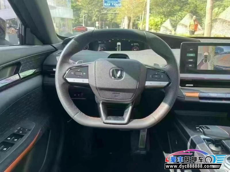 23年长安长安UNI轿车抵押车出售