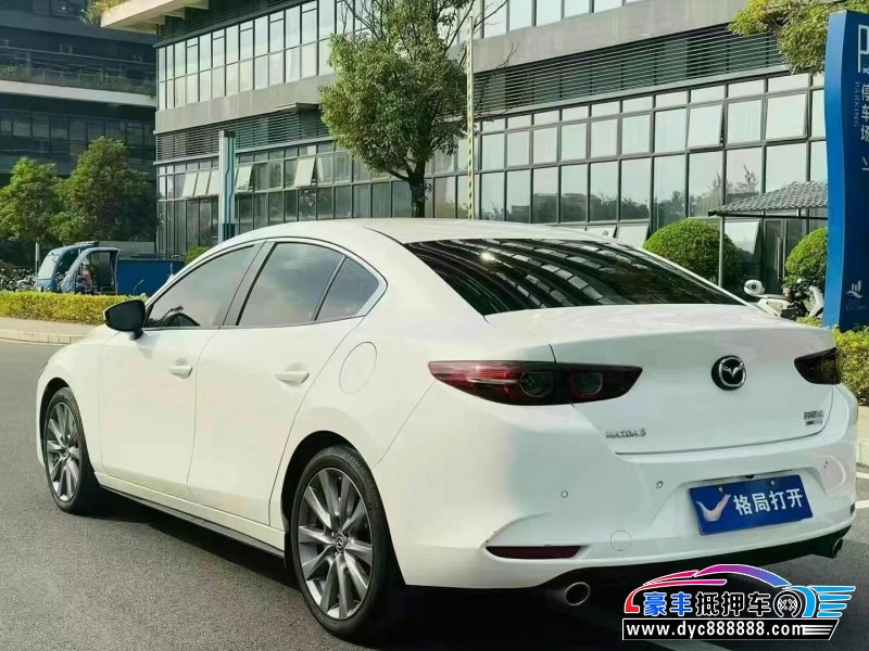 23年马自达昂克赛拉轿车抵押车出售