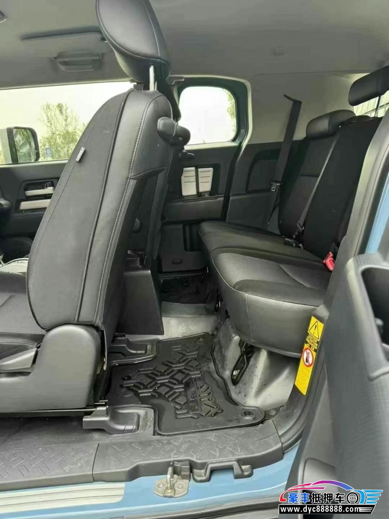 17年丰田兰德酷路泽（陆巡）轿车抵押车出售