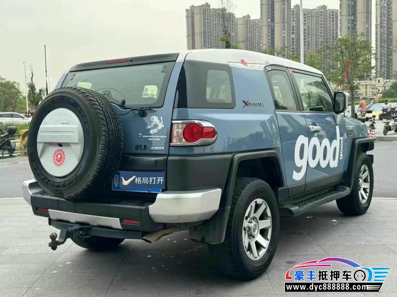 17年丰田兰德酷路泽（陆巡）轿车抵押车出售