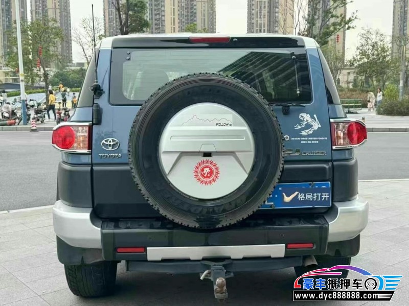 17年丰田兰德酷路泽（陆巡）轿车抵押车出售