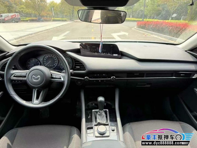 22年马自达昂克赛拉轿车抵押车出售