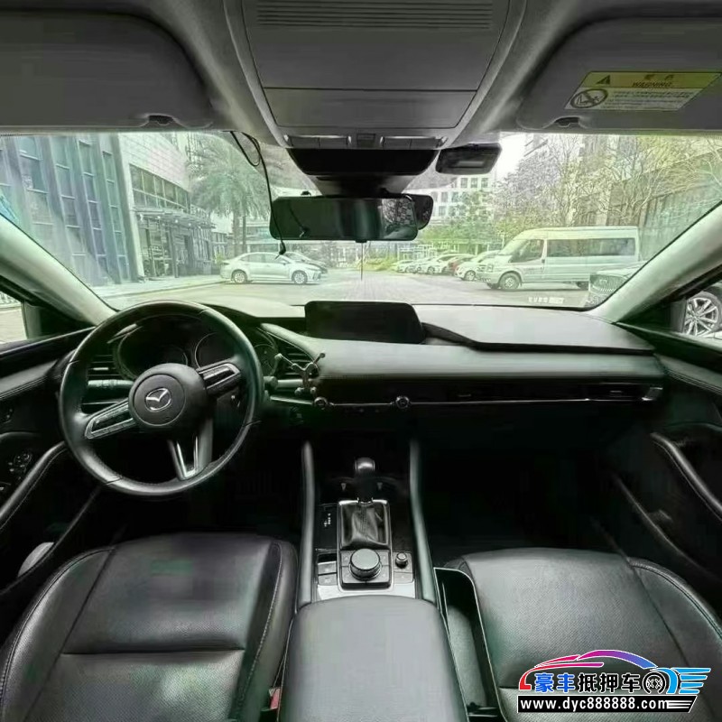 22年马自达昂克赛拉轿车抵押车出售