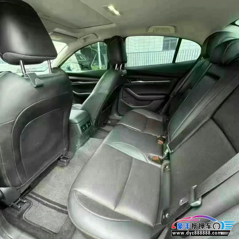 22年马自达昂克赛拉轿车抵押车出售