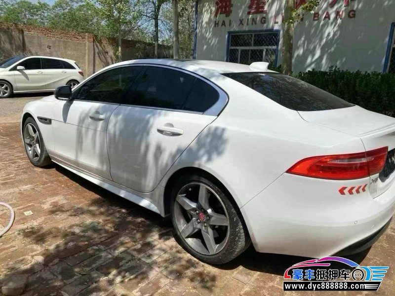 17年捷豹XE轿车抵押车出售