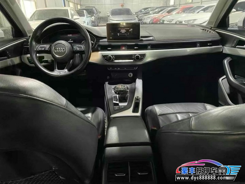 18年奥迪A4L轿车抵押车出售