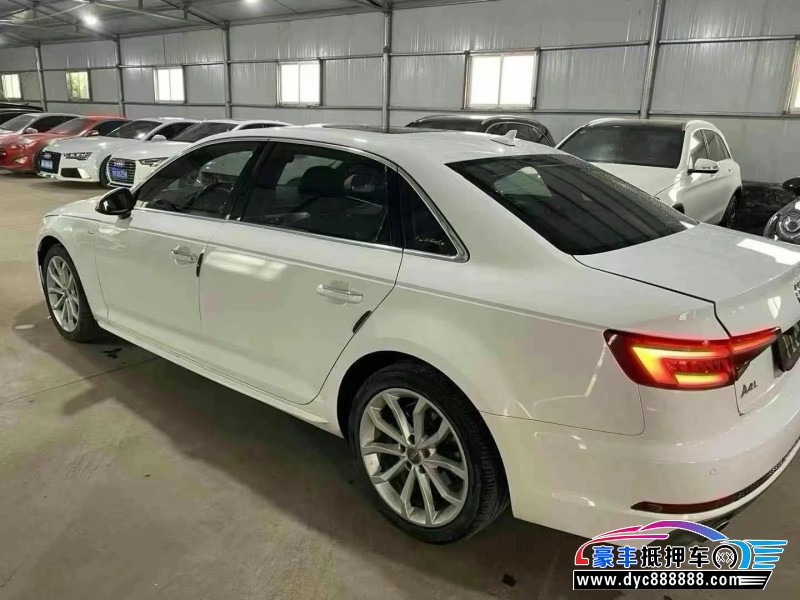 18年奥迪A4L轿车抵押车出售