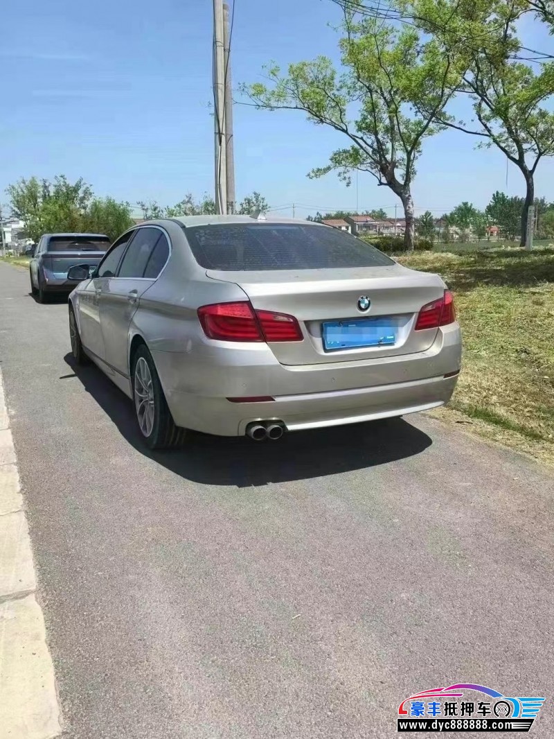 12年宝马5系轿车抵押车出售