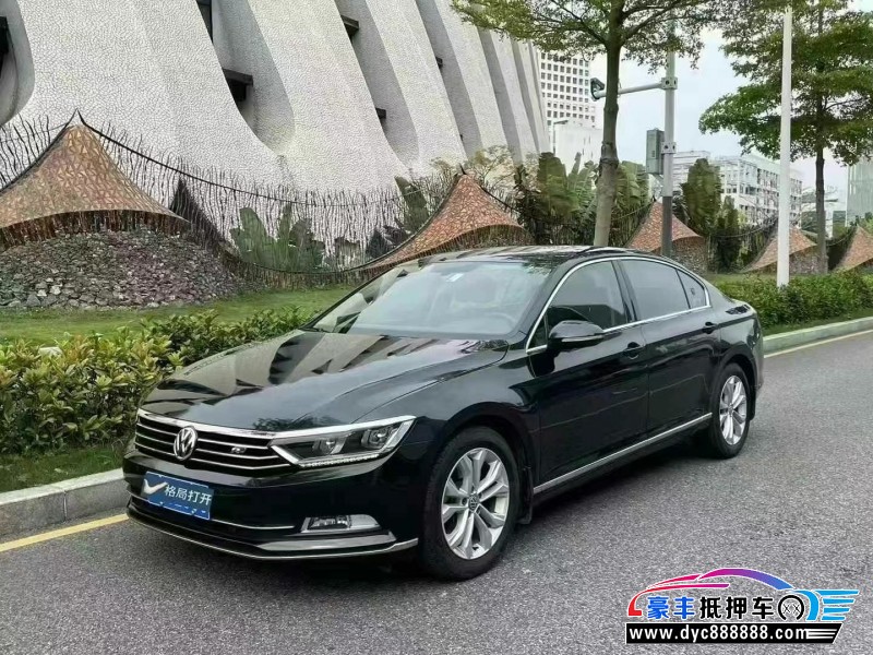 19年大众迈腾轿车抵押车出售