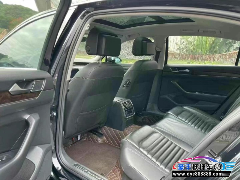 19年大众迈腾轿车抵押车出售