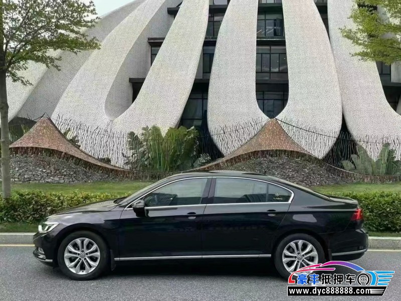 19年大众迈腾轿车抵押车出售