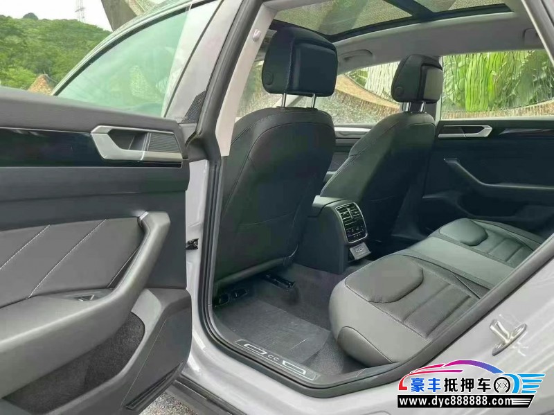 24年大众CC轿车抵押车出售