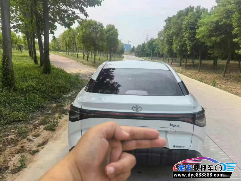 24年丰田BZ3轿车抵押车出售