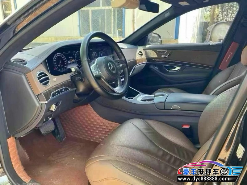 20年奔驰S轿车抵押车出售