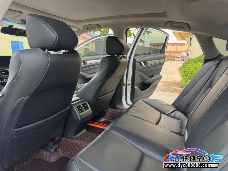 21年本田英诗派轿车抵押车出售