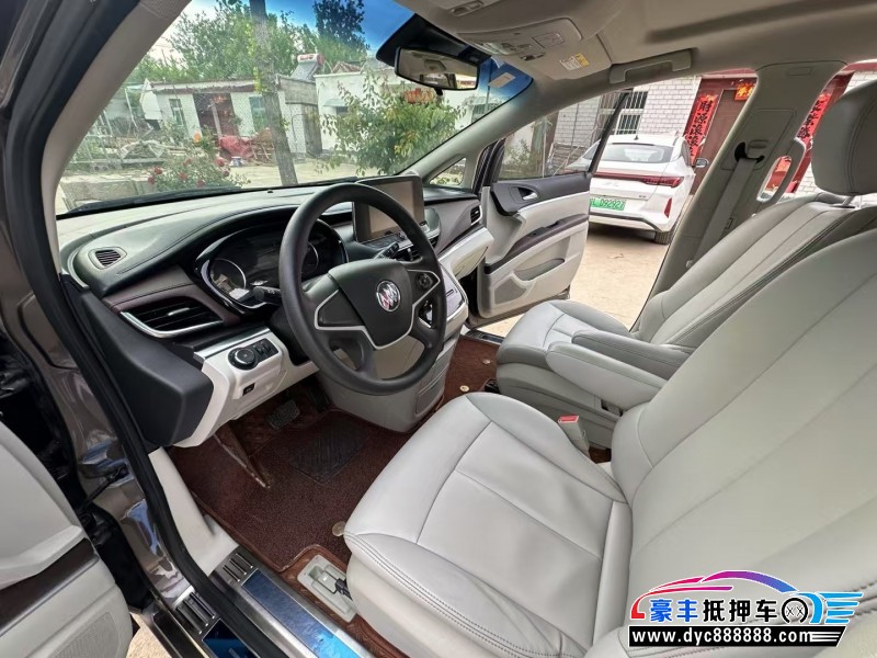 21年别克GL8轿车抵押车出售