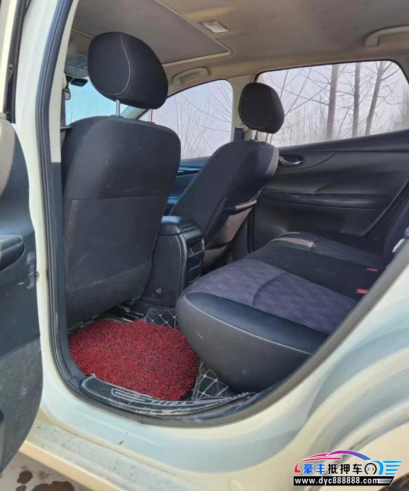 19年日产骐达轿车抵押车出售