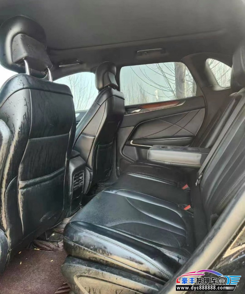 17年林肯MKC轿车抵押车出售