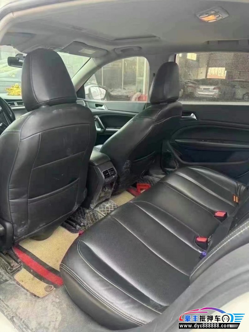 17年标致408轿车抵押车出售