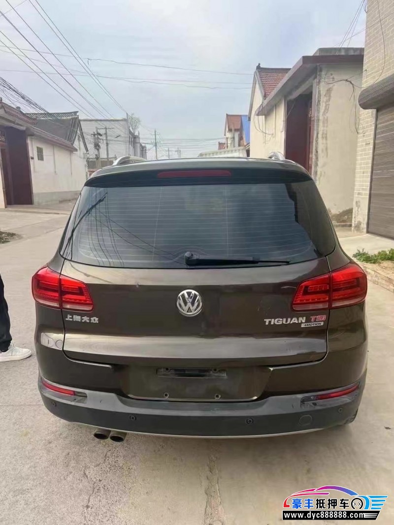 14年大众途观轿车抵押车出售