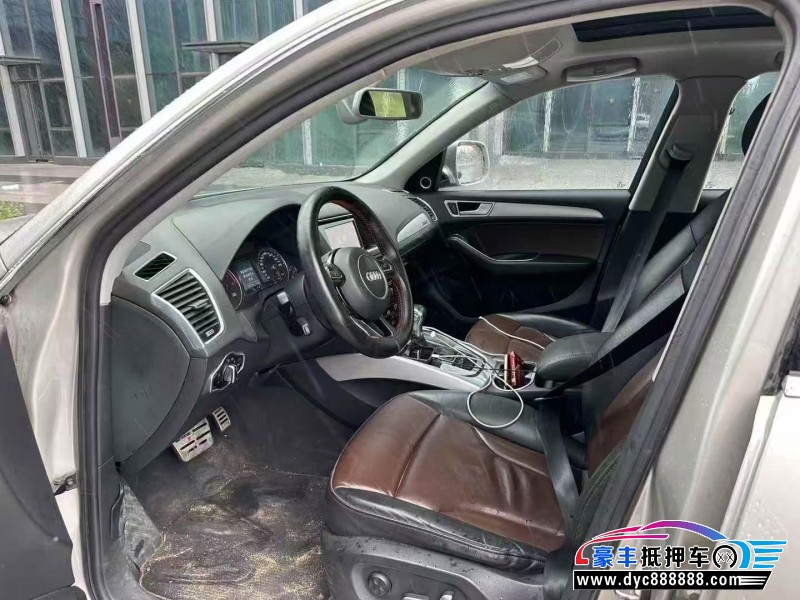 16年奥迪Q5轿车抵押车出售