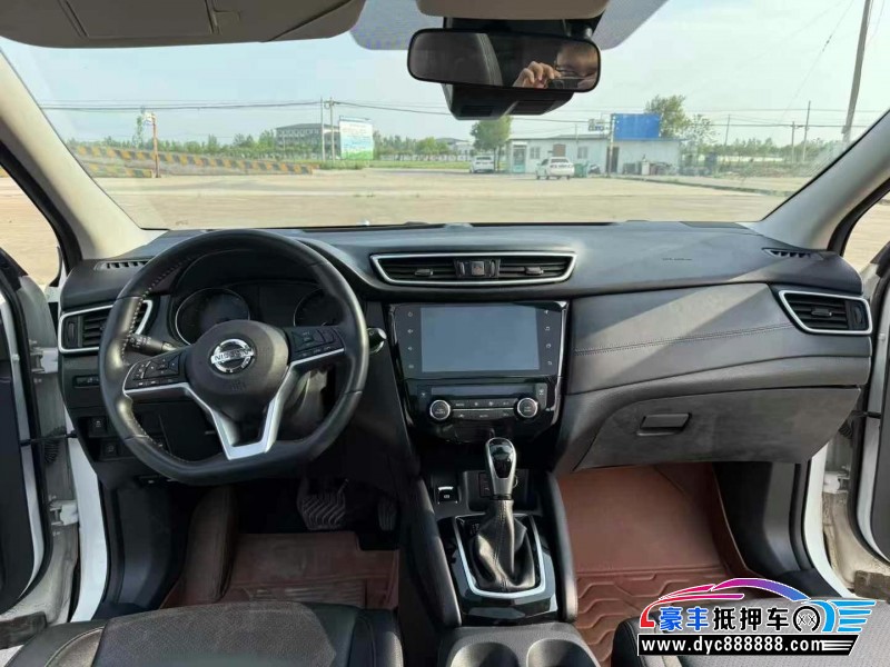 23年日产逍客轿车抵押车出售