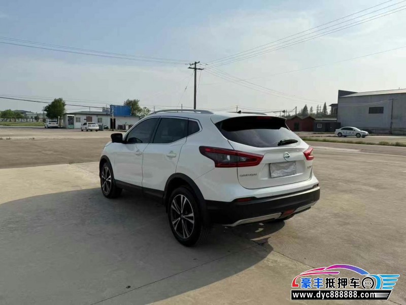 23年日产逍客轿车抵押车出售