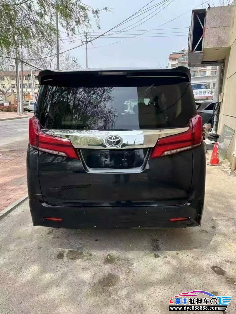 15年丰田埃尔法轿车抵押车出售