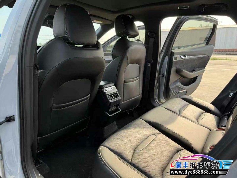 23年吉利星瑞轿车抵押车出售