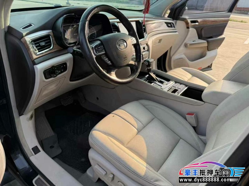 17年传祺GS8轿车抵押车出售