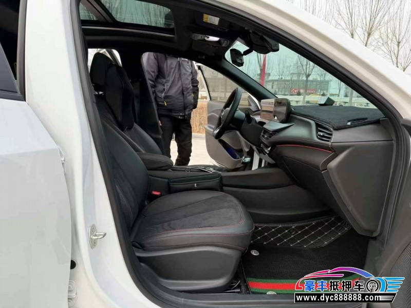 23年别克威朗轿车抵押车出售