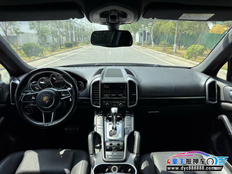 15年保时捷卡宴SUV抵押车出售