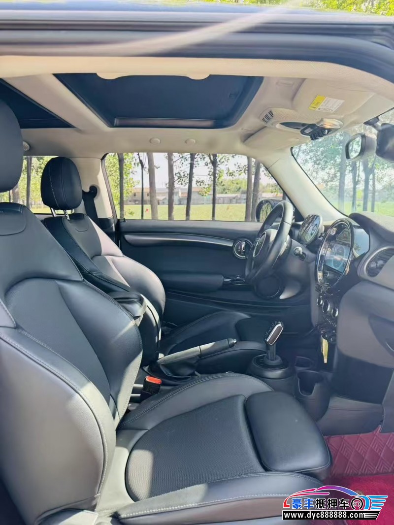 21年宝马MINI轿车抵押车出售