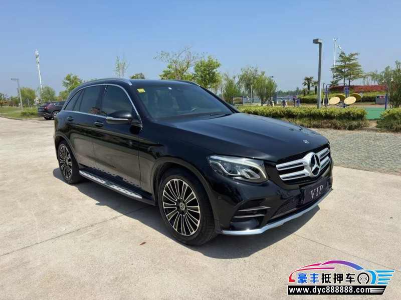 18年奔驰GL轿车抵押车出售