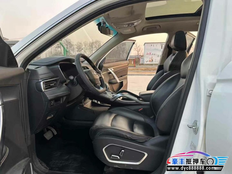 19年吉利博越轿车抵押车出售