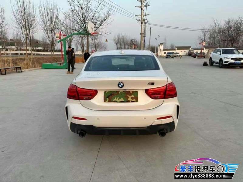 22年宝马1系轿车抵押车出售