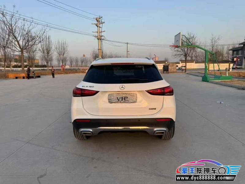 21年奔驰GLA轿车抵押车出售