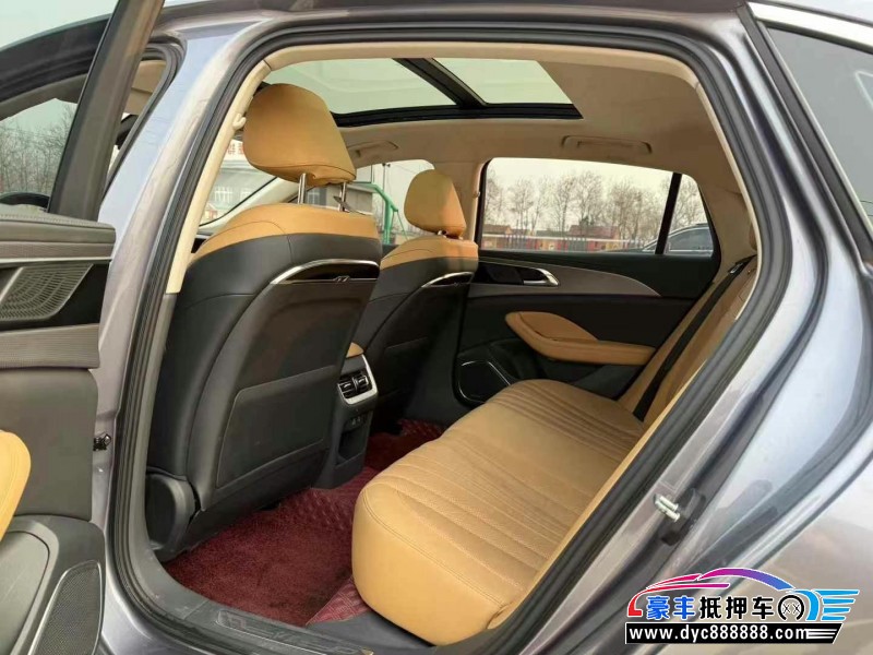 22年红旗H5轿车抵押车出售